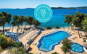 Aminess Vival Grand Azur Hotel